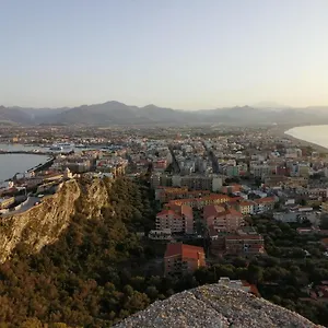 Bed and breakfast Milazzo: La Porta Delle Eolie, Milazzo